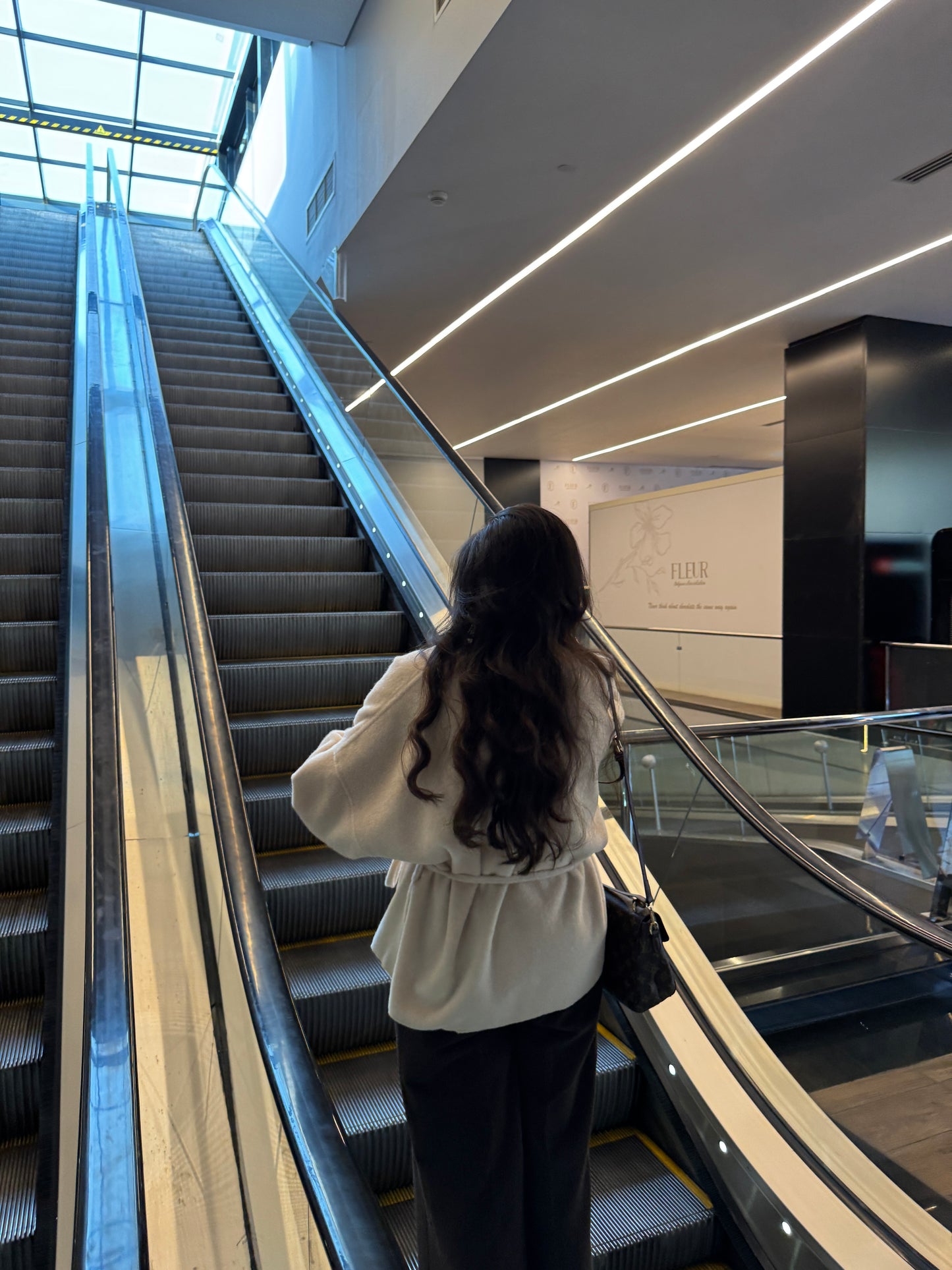 Creamy coto cardigan