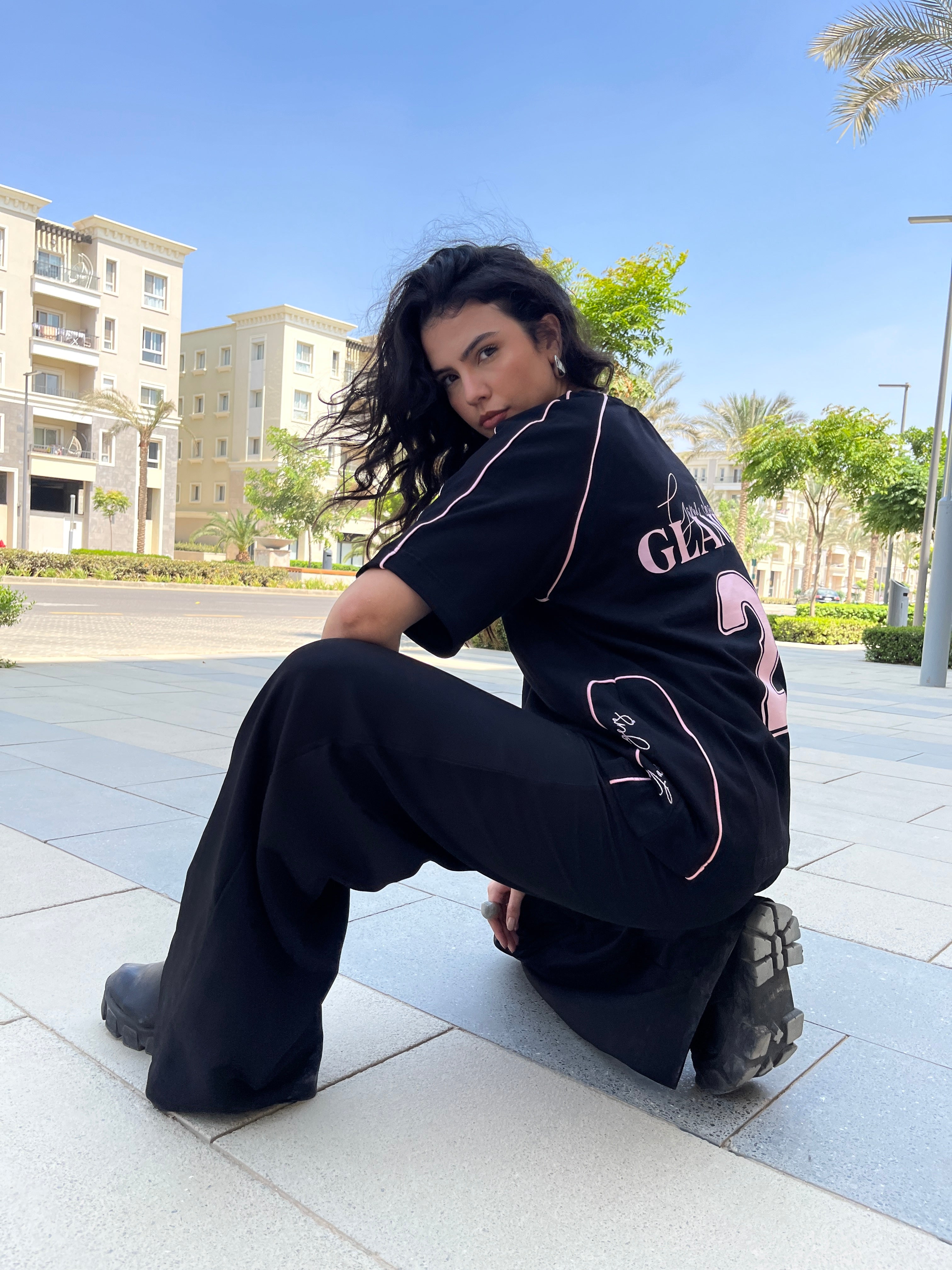 PERFORMANCE TEE